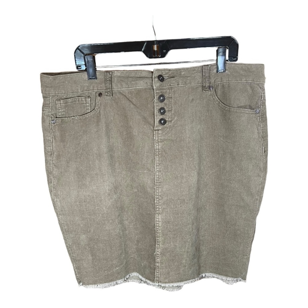 SUZANNE BETRO Denim corduroy button fly raw hem skirt Women’s Plus size 18